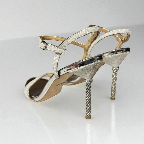 🌻Badgley Mischka Olympia White Gray Sparkly Glittered Evening Sandal Size 8.5 - Picture 4 of 15